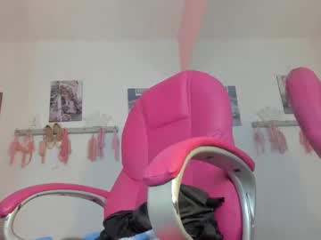 See Antonellakling_ online Now @ bjranked.com