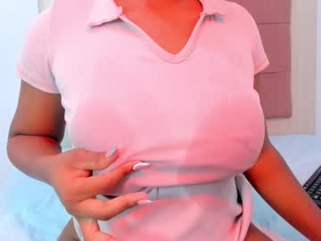 See April_arias online Now @ bjranked.com