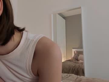 See Elannand online Now @ bjranked.com
