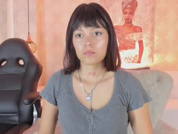 See Ivy_qadesh online Now @ bjranked.com