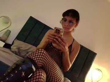 See Luna_mcclean online Now @ bjranked.com