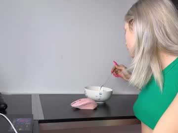 See Vasya_sylvia online Now @ bjranked.com